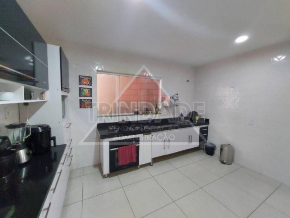 Imagem Casa com 3 Quartos à Venda, 196 m² em Vargem Pequena - Rio De Janeiro