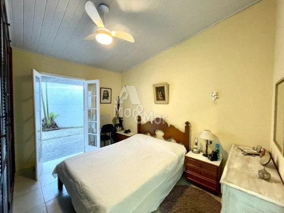 Imagem Casa com 5 Quartos à Venda, 179 m² em Enseada - Guarujá Imagem Casa com 5 Quartos à Venda, 179 m² em Enseada - Guarujá