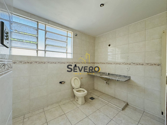 Imagem Casa com 4 Quartos à Venda, em Centro - São Gonçalo Imagem Casa com 4 Quartos à Venda, em Centro - São Gonçalo