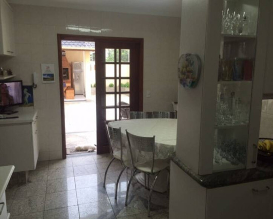 Imagem Casa com 4 Quartos à Venda, 360 m² em Alphaville - Santana De Parnaíba Imagem Casa com 4 Quartos à Venda, 360 m² em Alphaville - Santana De Parnaíba