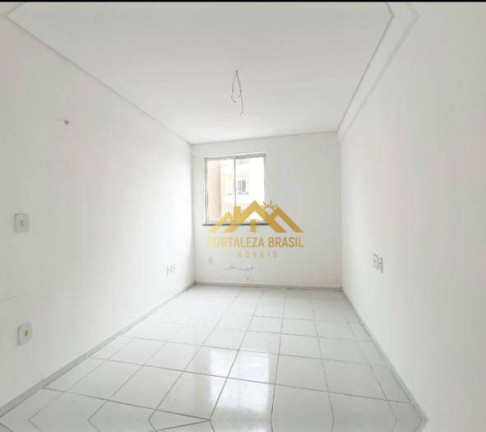Imagem Imóvel com 2 Quartos à Venda, 55 m² em Serrinha - Fortaleza Imagem Imóvel com 2 Quartos à Venda, 55 m² em Serrinha - Fortaleza