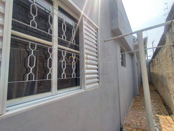 Imagem Casa com 3 Quartos à Venda, 300 m² em Vila Pinheiro - Botucatu