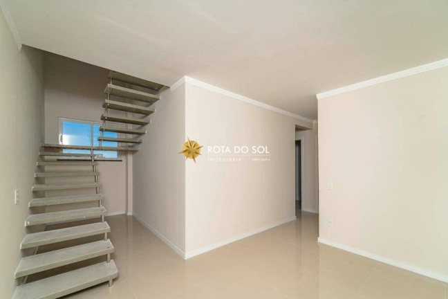 Imagem Cobertura com 3 Quartos à Venda, 155 m² em Centro - Bombinhas