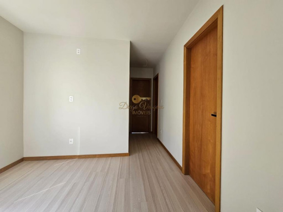 Imagem Casa com 3 Quartos à Venda, 200 m² em Vargem Grande - Teresópolis