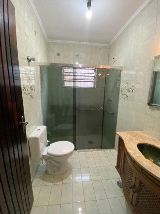 Imagem Casa com 2 Quartos à Venda, 108 m² em Santa Maria - Santo André