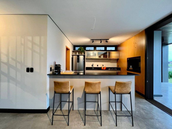 Imagem Casa de Condomínio com 4 Quartos à Venda, 278 m² em Centro - Xangri-lá