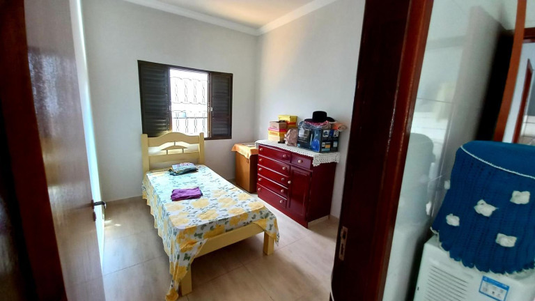 Imagem Casa com 3 Quartos à Venda, 140 m² em Vila Santo Antonio - Maringá