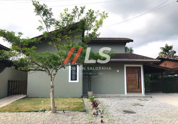 Casa de Condomínio com 3 Quartos à Venda, 200 m² em Horto Florestal - Ubatuba