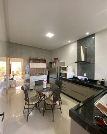 Imagem Casa com 3 Quartos à Venda, 119 m² em Residencial Laurentino Martins - Goianésia Imagem Casa com 3 Quartos à Venda, 119 m² em Residencial Laurentino Martins - Goianésia