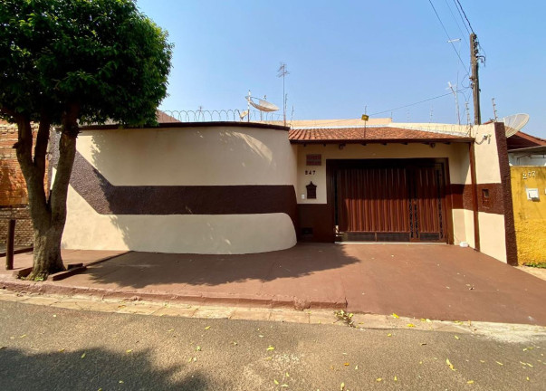 Casa com 3 Quartos à Venda, 213 m² em Vila Parque Das Américas - Lins