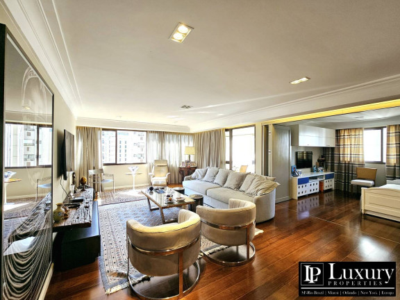 Imagem Apartamento com 3 Quartos à Venda, 162 m² em Moema - São Paulo