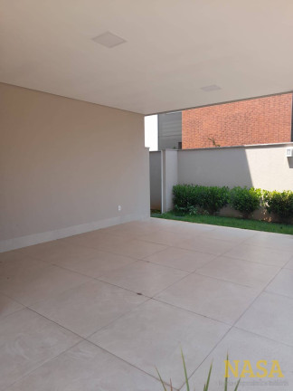 Imagem Casa com 3 Quartos à Venda, 365 m² em Jardim Itália - Cuiabá