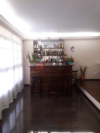 Imagem Sobrado com 3 Quartos à Venda, 330 m² em Jardim Semiramis - Cotia Imagem Sobrado com 3 Quartos à Venda, 330 m² em Jardim Semiramis - Cotia