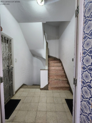 Imagem Imóvel com 3 Quartos à Venda, 138 m² em Garcia - Salvador Imagem Imóvel com 3 Quartos à Venda, 138 m² em Garcia - Salvador