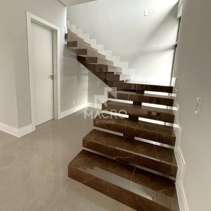 Imagem Casa com 3 Quartos à Venda, 140 m² em Rau - Jaraguá Do Sul