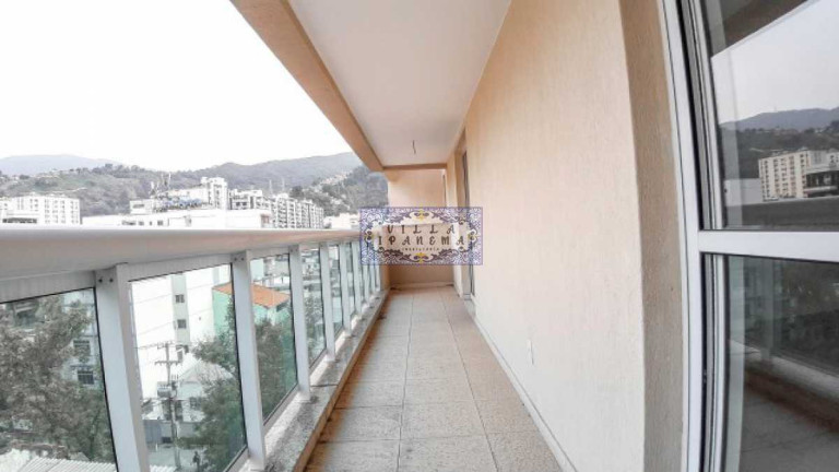 Imagem Cobertura com 4 Quartos à Venda, 355 m² em Grajaú - Rio De Janeiro