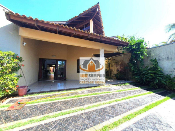 Sobrado com 3 Quartos à Venda, 321 m² em Cibratel Ii - Itanhaém