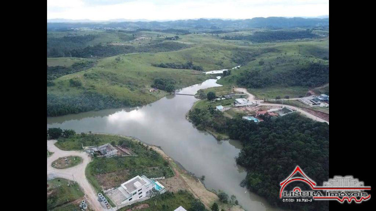 Imagem Terreno em Condomínio à Venda, 1 m² em Vale Dourado - Jacareí Imagem Terreno em Condomínio à Venda, 1 m² em Vale Dourado - Jacareí