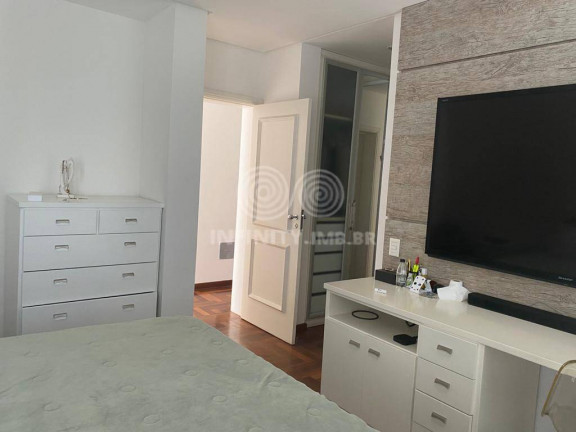 Imagem Casa com 4 Quartos à Venda, 500 m² em Taboão - Mogi Das Cruzes