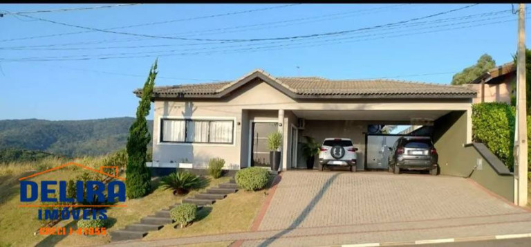Casa com 3 Quartos à Venda, 275 m² em Jundiaizinho (terra Preta) - Mairiporã