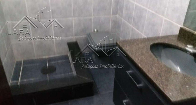 Imagem Sobrado com 4 Quartos à Venda, 300 m² em Vila Ré - Sao Paulo Imagem Sobrado com 4 Quartos à Venda, 300 m² em Vila Ré - Sao Paulo