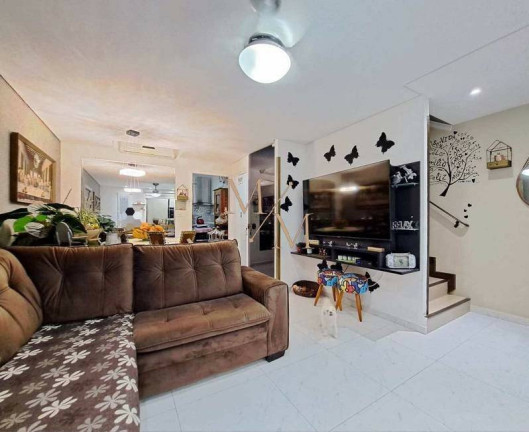 Imagem Casa com 2 Quartos à Venda, 127 m² em Marapé - Santos