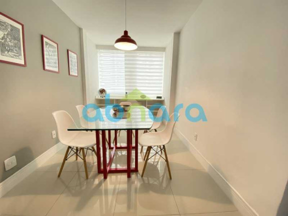 Imagem Apartamento com 3 Quartos à Venda, 100 m² em Copacabana - Rio De Janeiro