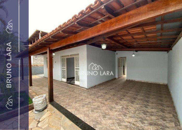 Imagem Casa com 2 Quartos à Venda, 120 m² em Cachoeira - Sarzedo