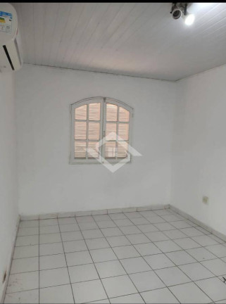Imagem Casa com 4 Quartos para Alugar, 100 m² em São Francisco - Niterói Imagem Casa com 4 Quartos para Alugar, 100 m² em São Francisco - Niterói