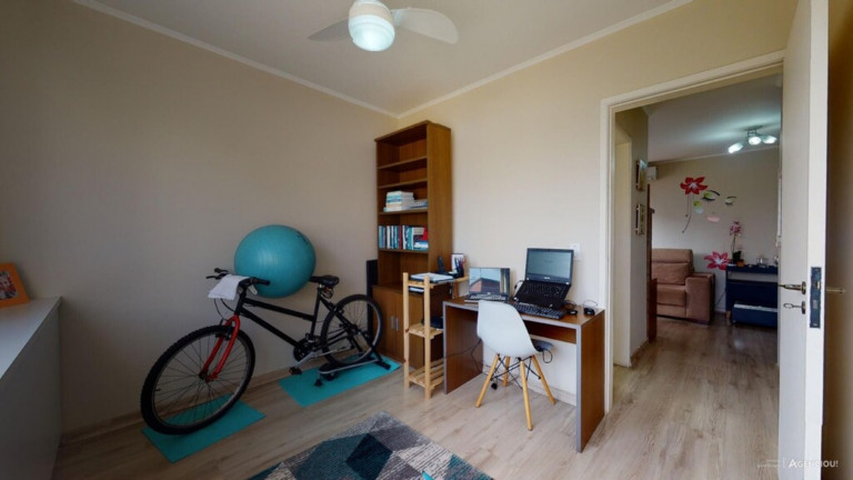 Imagem Imóvel com 2 Quartos à Venda, 69 m² em Auxiliadora - Porto Alegre Imagem Imóvel com 2 Quartos à Venda, 69 m² em Auxiliadora - Porto Alegre