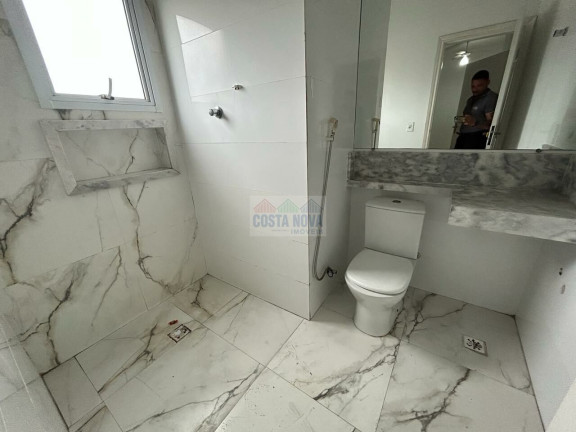Imagem Casa com 3 Quartos à Venda, 260 m² em Ocian - Praia Grande Imagem Casa com 3 Quartos à Venda, 260 m² em Ocian - Praia Grande