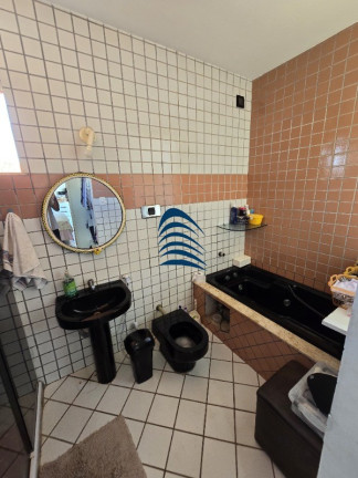 Imagem Casa com 5 Quartos à Venda, 420 m² em Jaguaribe - Salvador