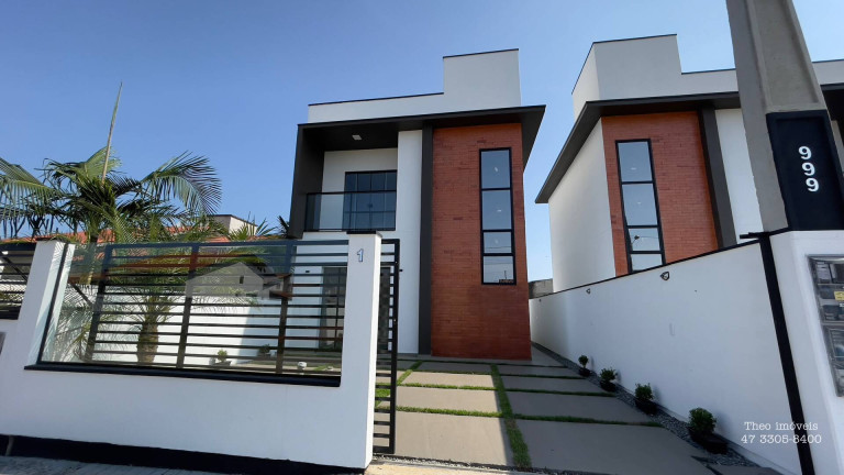 Imagem Casa com 4 Quartos à Venda, 175 m² em Vila Nova - Barra Velha Imagem Casa com 4 Quartos à Venda, 175 m² em Vila Nova - Barra Velha