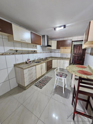Imagem Sobrado com 3 Quartos à Venda, 146 m² em Floresta - Joinville