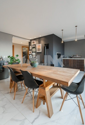 Imagem Apartamento com 3 Quartos à Venda, 139 m² em Auxiliadora - Porto Alegre Imagem Apartamento com 3 Quartos à Venda, 139 m² em Auxiliadora - Porto Alegre