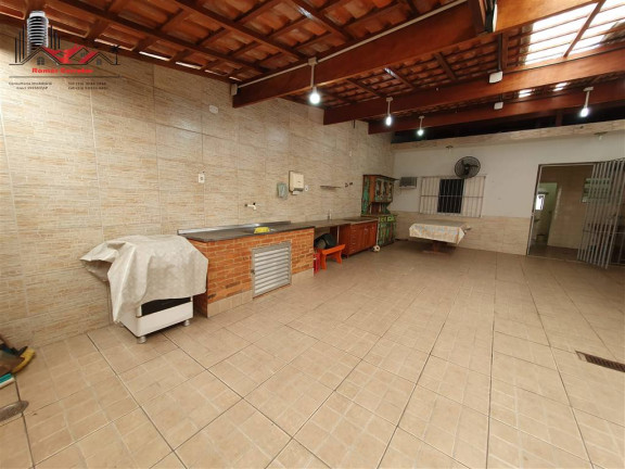 Imagem Casa com 3 Quartos à Venda, 210 m² em Vila Tupi - Praia Grande Imagem Casa com 3 Quartos à Venda, 210 m² em Vila Tupi - Praia Grande