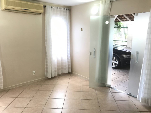 Imagem Casa com 3 Quartos à Venda, em Nova Esperança - Manaus Imagem Casa com 3 Quartos à Venda, em Nova Esperança - Manaus