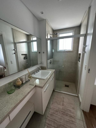 Imagem Apartamento com 4 Quartos para Alugar, 232 m² em Centro - Balneário Camboriú