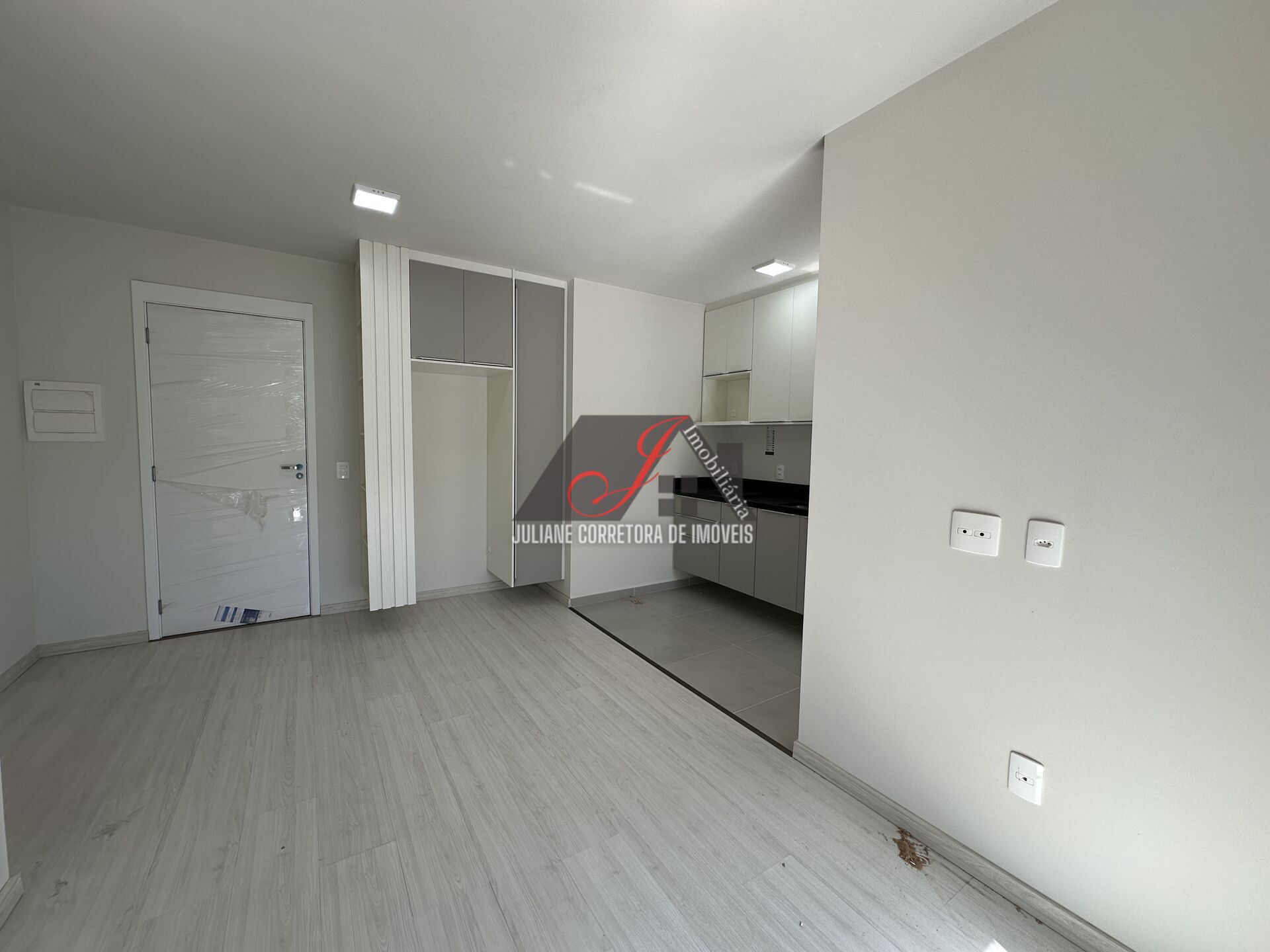 Imagem Apartamento com 2 Quartos à Venda, 55 m² em Campo Comprido - Curitiba Imagem Apartamento com 2 Quartos à Venda, 55 m² em Campo Comprido - Curitiba