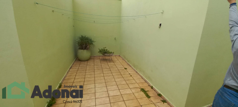 Imagem Casa com 2 Quartos à Venda, 253 m² em Anhangabaú - Jundiaí