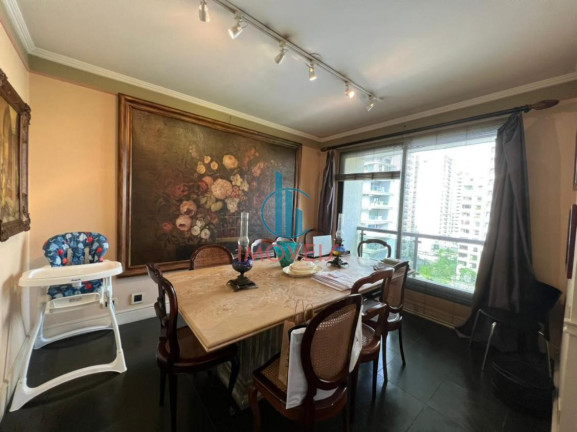 Imagem Apartamento com 4 Quartos à Venda, 220 m² em Itaim Bibi - São Paulo