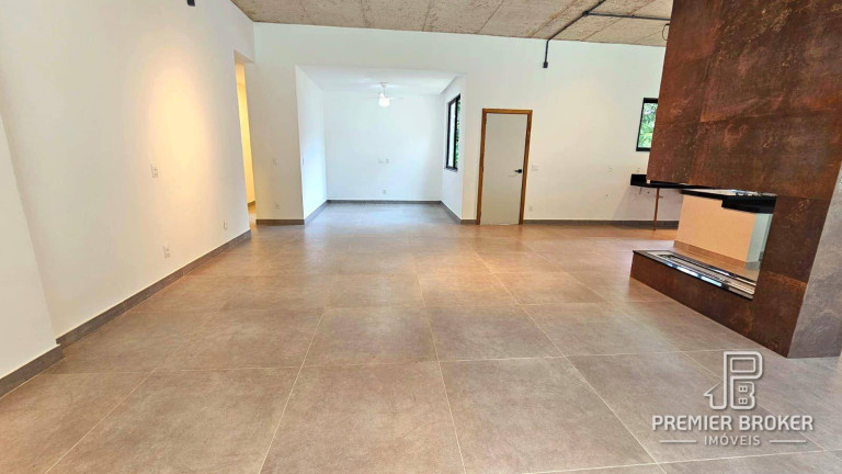 Imagem Casa com 3 Quartos à Venda, 289 m² em Quebra Frascos - Teresópolis