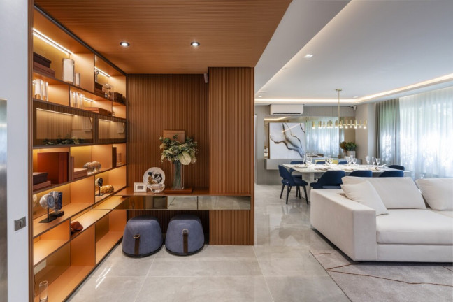 Imagem Apartamento com 3 Quartos à Venda, 170 m² em Rio Branco - Porto Alegre