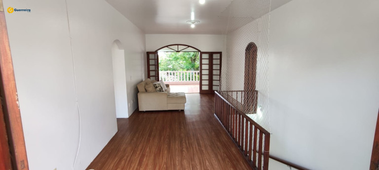 Imagem Casa com 4 Quartos à Venda, 300 m² em Coqueiros - Florianopolis