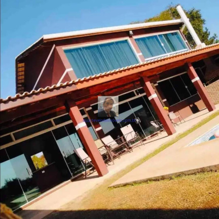 Imagem Chácara com 4 Quartos à Venda, 300 m² em Barueri Imagem Chácara com 4 Quartos à Venda, 300 m² em Barueri