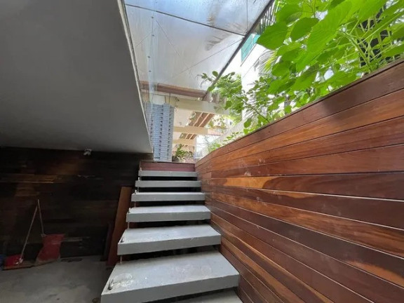Imagem Casa com 5 Quartos à Venda, 330 m² em R$1.680.000,00 // Luxemburgo - Belo Horizonte Imagem Casa com 5 Quartos à Venda, 330 m² em R$1.680.000,00 // Luxemburgo - Belo Horizonte