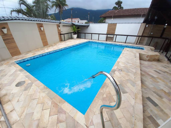 Imagem Casa com 5 Quartos à Venda, 450 m² em Balneário Flórida - Praia Grande Imagem Casa com 5 Quartos à Venda, 450 m² em Balneário Flórida - Praia Grande