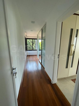 Imagem Casa com 5 Quartos à Venda, 390 m² em Alphaville - Santana De Parnaíba Imagem Casa com 5 Quartos à Venda, 390 m² em Alphaville - Santana De Parnaíba