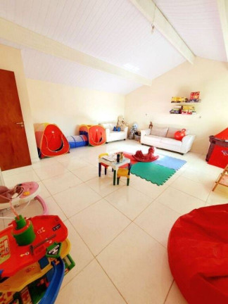 Imagem Sobrado com 3 Quartos à Venda, 170 m² em Barreiro - Taubaté Imagem Sobrado com 3 Quartos à Venda, 170 m² em Barreiro - Taubaté