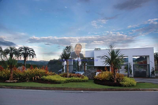 Terreno em Condomínio à Venda, 506 m² em Moinho Velho - Embu Das Artes